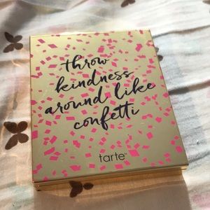 Tarte "young wild & free" eyeshadow palette